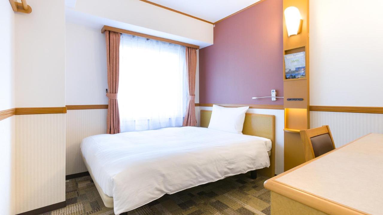 Toyoko Inn Sendai Nishi-Guchi Hirose-Dori Exteriör bild